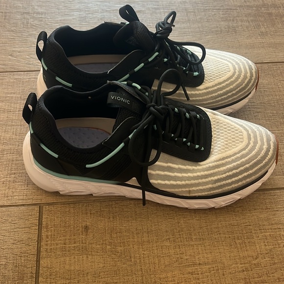 Vionic Fortune Women's Oxford Sneakers Tennis Shoes Size 8.5 excellent! - Picture 2 of 6